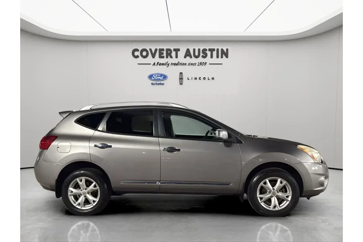 $8967 : Nissan Rogue 2011 S 4dr Cros image 6