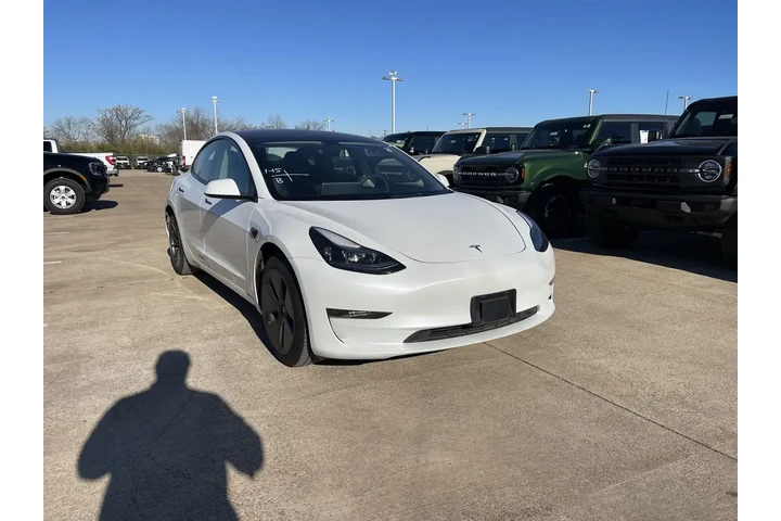$26259 : Tesla Model 3 2023 4dr Sedan image 2