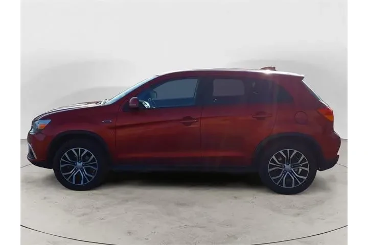 $13961 : Mitsubishi Outlander Sport 2 image 2