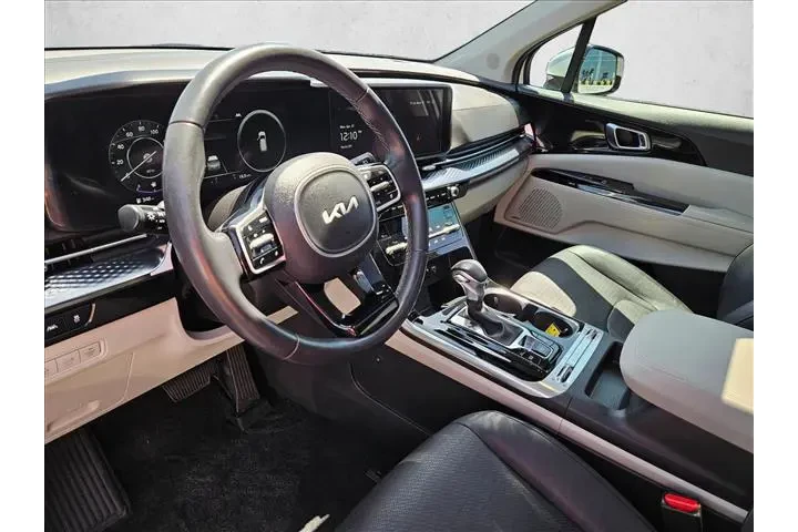 $38593 : Kia Carnival 2024 SX Prestig image 10