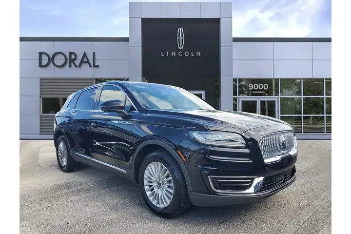 $18590 : Lincoln Nautilus 2020 4dr St image 1