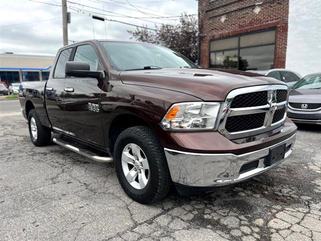 $12900 : 2015 RAM 1500 4WD Crew Cab 14 image 3