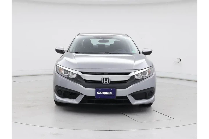 $17998 : Honda Civic 2017 LX 4dr Seda image 5