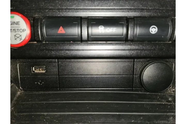 $14500 : Ford Mustang 2015 V6 2dr Fas image 10