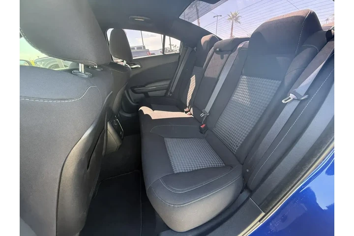 $30688 : Dodge Charger 2021 R/T 4dr S image 9