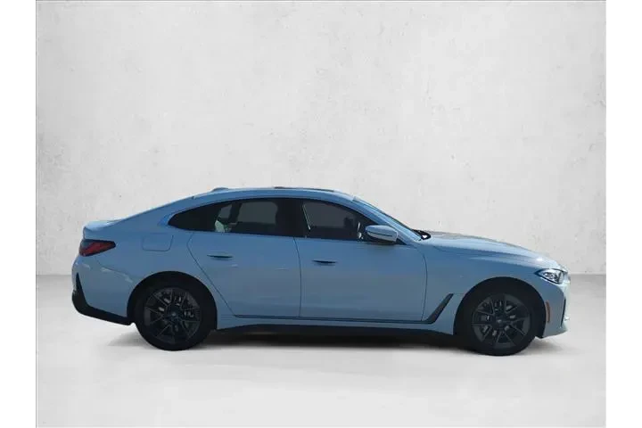 $31999 : BMW i4 2023 eDrive35 Gran Co image 4