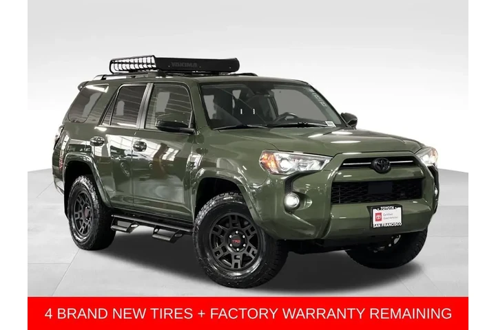 $44688 : Gold Certified2022 4Runner Tr image 7