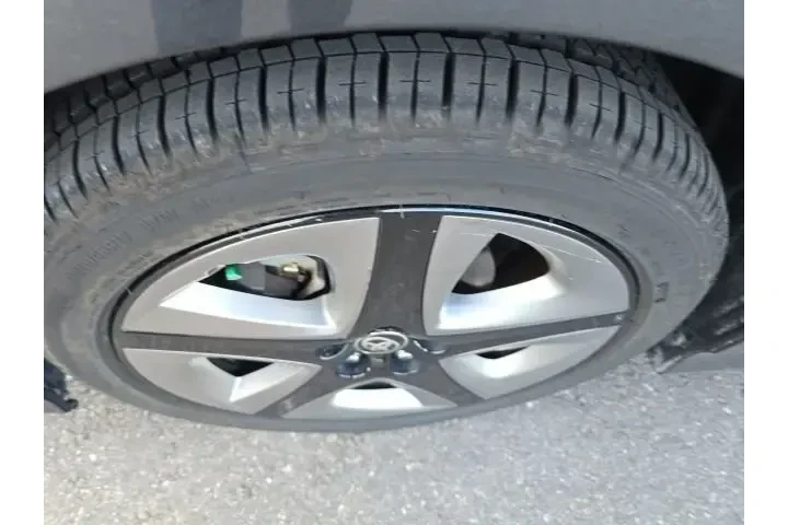 $23405 : Toyota Prius 2019 L Eco 4dr image 6