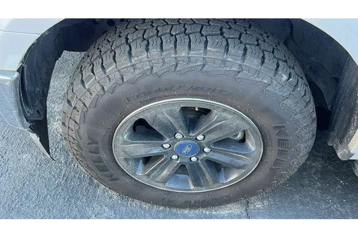 $24984 : Ford F-150 2020 4x2 XL 4dr S image 2