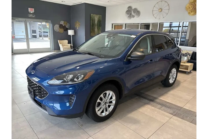 $18944 : Ford Escape 2022 AWD SE 4dr image 7
