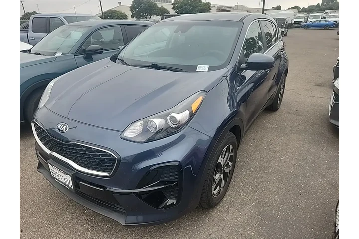 $12592 : Kia Sportage 2020 LX 4dr SUV image 3