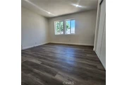 $2595 : HUNTINGTON PARK RENTO CASA thumbnail