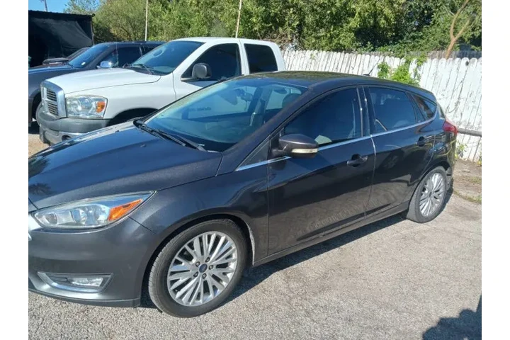 $7900 : 2018 Focus Titanium image 7