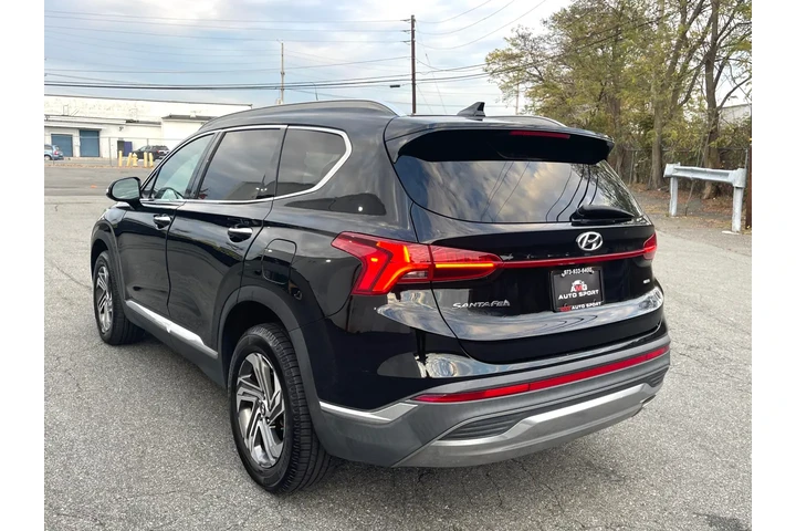 $15988 : 2021 Santa Fe SEL AWD image 5