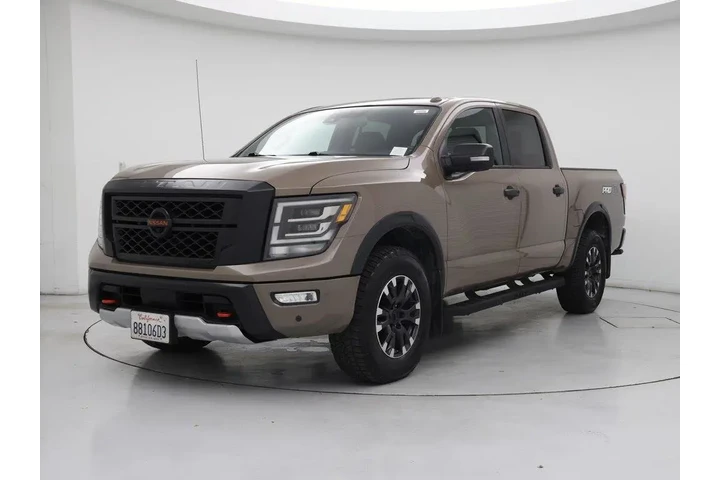 $32998 : Nissan Titan 2021 4x4 PRO-4X image 4