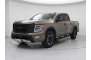 $32998 : Nissan Titan 2021 4x4 PRO-4X thumbnail