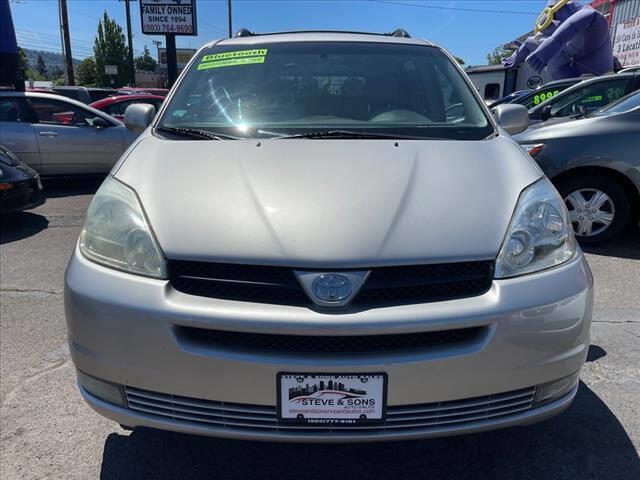 $7995 : 2004 Sienna XLE 7 Passenger image 4