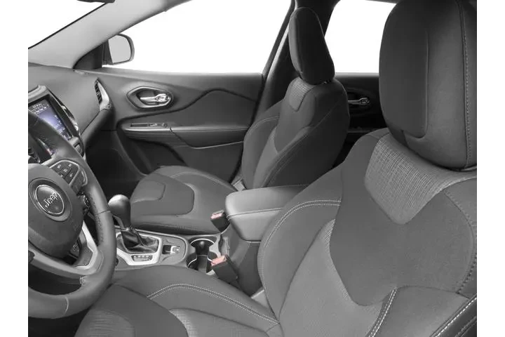 $11768 : Jeep Cherokee 2016 4x4 Latit image 9