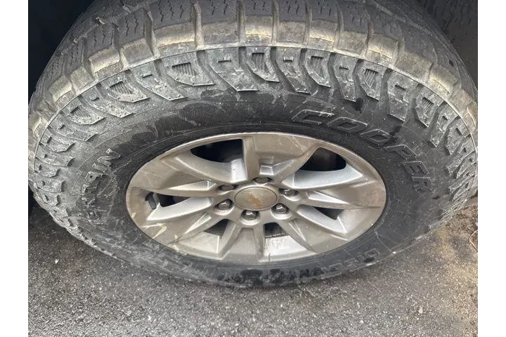 $30418 : Chevrolet Silverado 1500 202 image 3