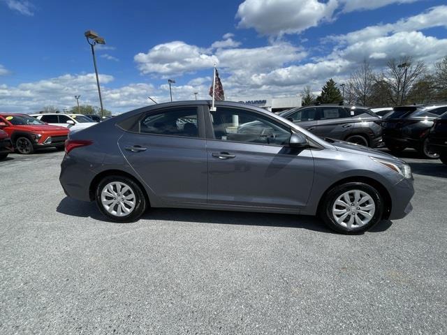 $10997 : PRE-OWNED 2020 HYUNDAI ACCENT image 2