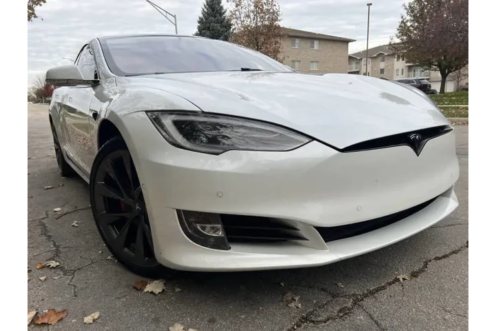$29995 : 2020 Model S Performance image 4