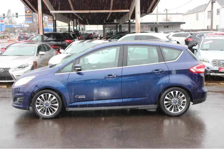 $12495 : 2017 C-Max Energi Titanium FWD image 3