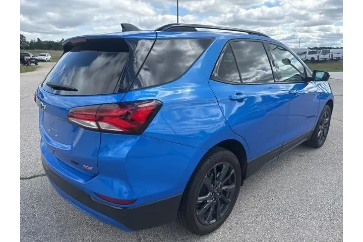 $28700 : Chevrolet Equinox 2024 4x4 R image 3