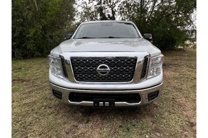 $18995 : 2017 Titan image 7