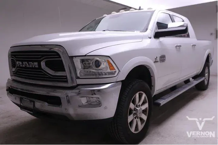 $38999 : Ram 2500 2017 4x4 Laramie Li image 1