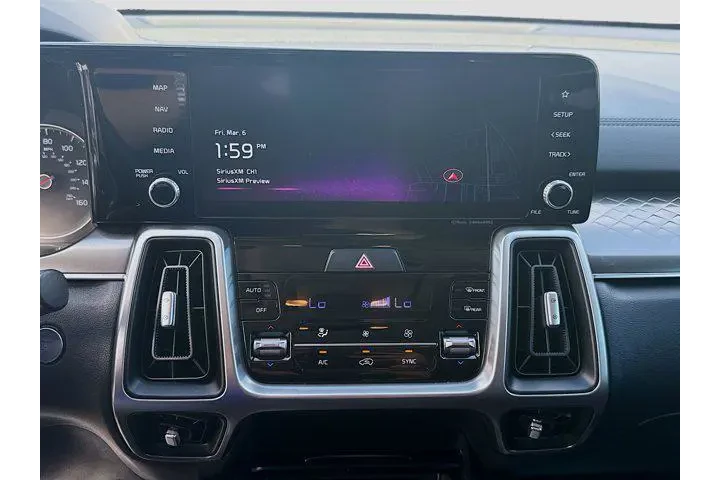 $23489 : Kia Sorento 2023 S 4dr SUV image 10