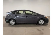 $12983 : Toyota Prius Plug-in Hybrid thumbnail