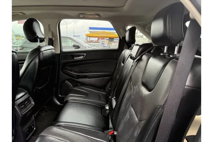 $9800 : 2019 Edge Titanium image 9