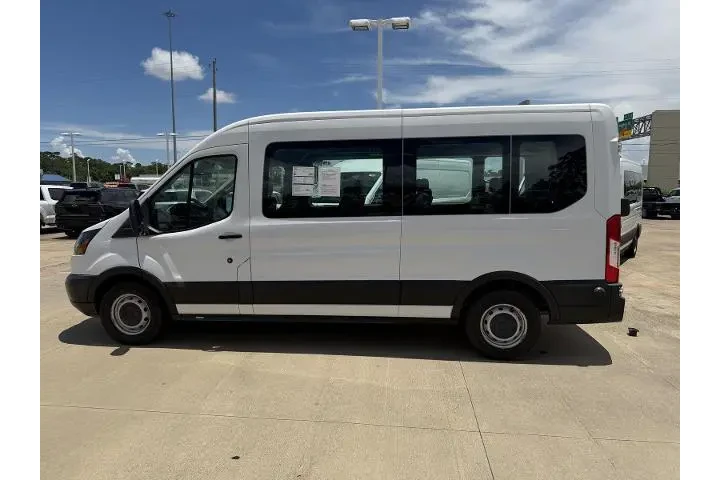 $32707 : Ford Transit 2019 350 XL 3dr image 2