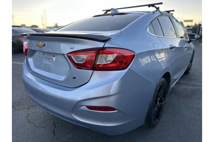$5995 : 2018 Cruze image 6