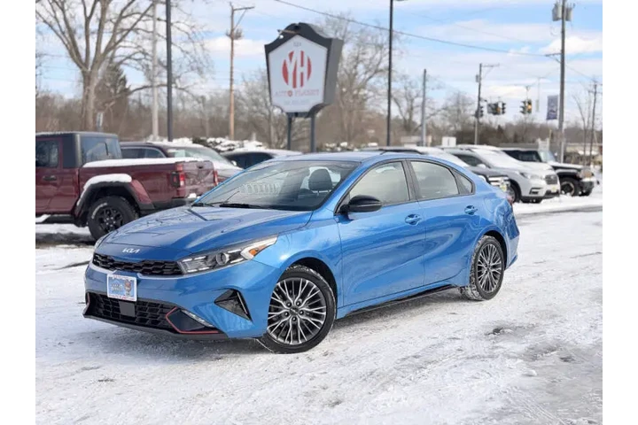 $19995 : 2023 Forte GT-Line image 1