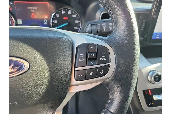 $32000 : Ford Explorer 2022 AWD XLT 4 image 7