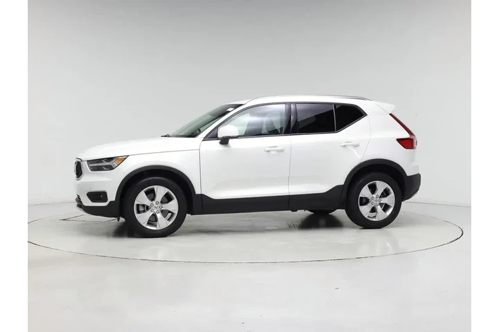 $28998 : Volvo XC40 2022 T4 Momentum image 3