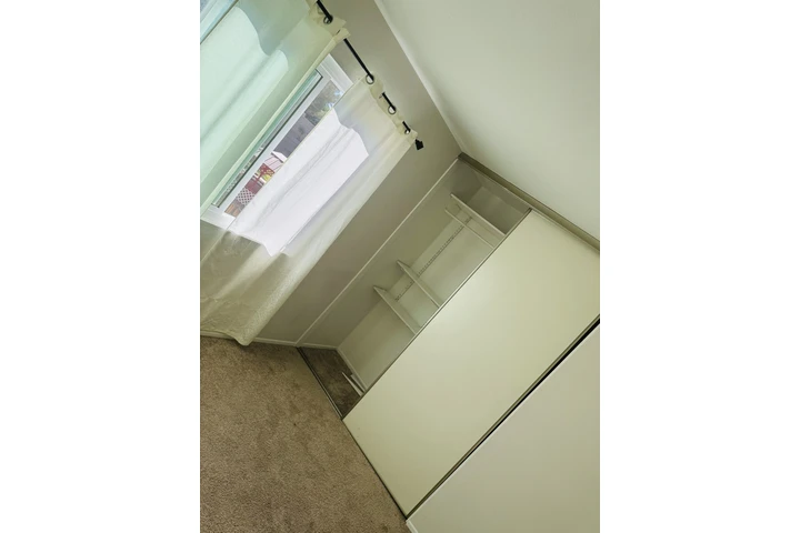 $700 : Habitación en renta image 2