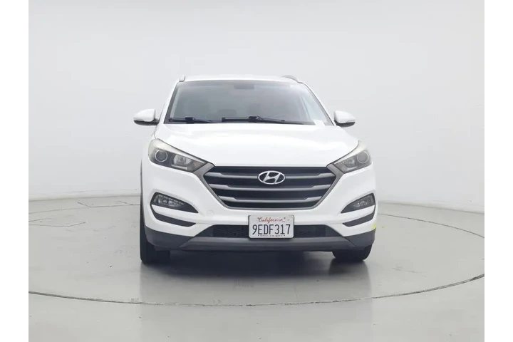 $12599 : Hyundai TUCSON 2016 Sport 4d image 5