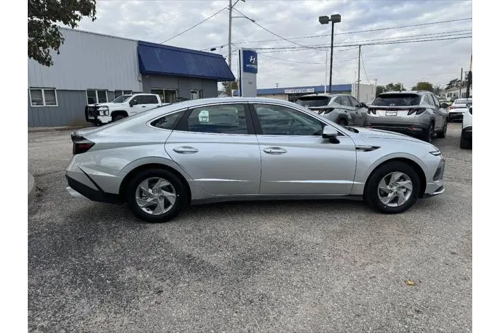 $25825 : Hyundai SONATA 2025 SE 4dr S image 6
