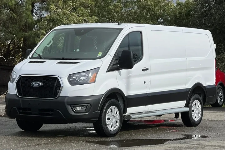 $35000 : Ford Transit 2023 250 3dr LW image 8