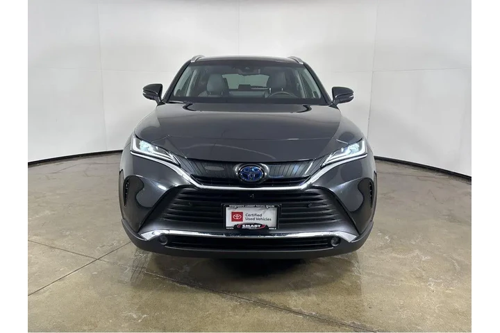 $40000 : Gold Certified2024 Venza Limi image 10