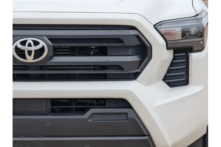 $27199 : Toyota Tacoma 2024 4x2 SR 2d image 9