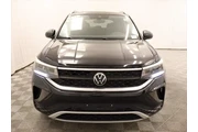 $18788 : Volkswagen Taos 2023 SE 4dr thumbnail