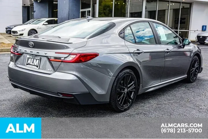 $26920 : Toyota Camry 2025 SE 4dr Sed image 6