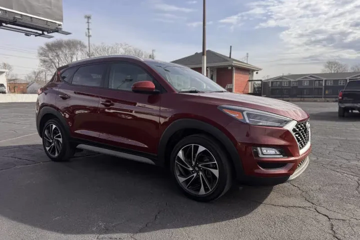 $16892 : 2019 Tucson Sport image 3