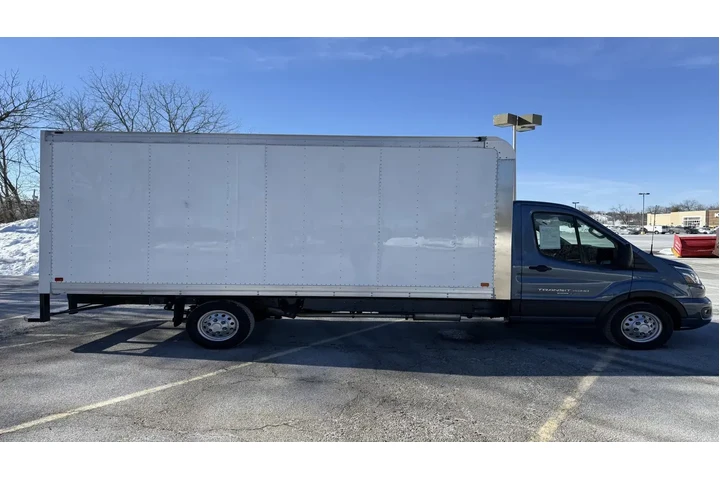 $39985 : Ford Transit 2023 AWD 350 HD image 10