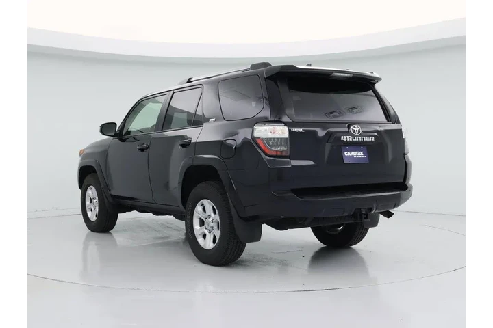 $35998 : Toyota 4Runner 2022 4x4 SR5 image 2