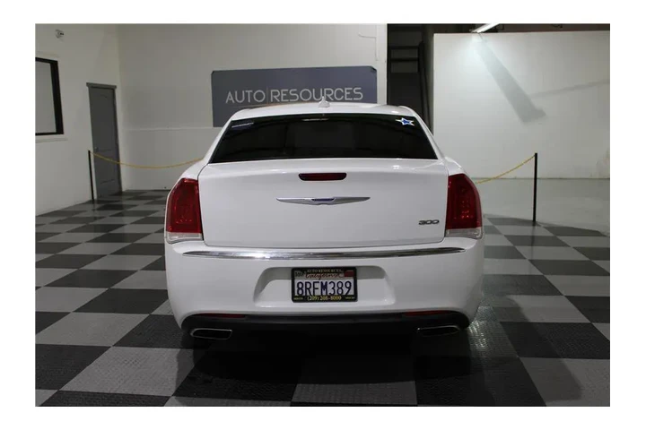 $16999 : 300 2020 image 4