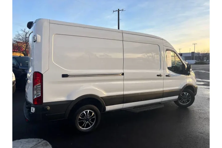 $28999 : 2022 E-Transit 350 image 4